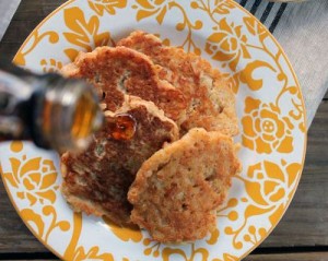 levana-cooks-apple-latkes