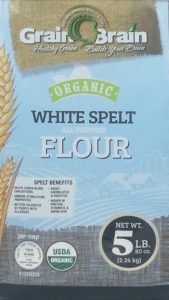 A bag of white spelt flour is shown.