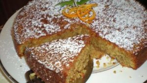 Semolina almond cake