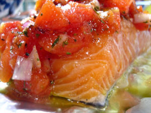 levana-cooks-baked-salmon-basil-tomato