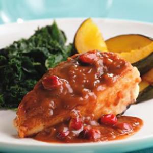 levana-cooks-kosher-queen-of-spelt-Chicken-Breasts-in-Cranberry-Mole-Sauce