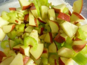 levana-cooks-queen-of-spelt-apple-endive-waldorf-salad