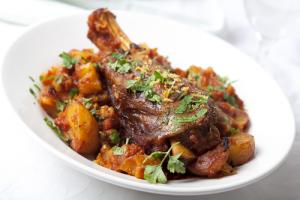 dried fruit tajine