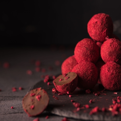 Chocolate raspberry truffles