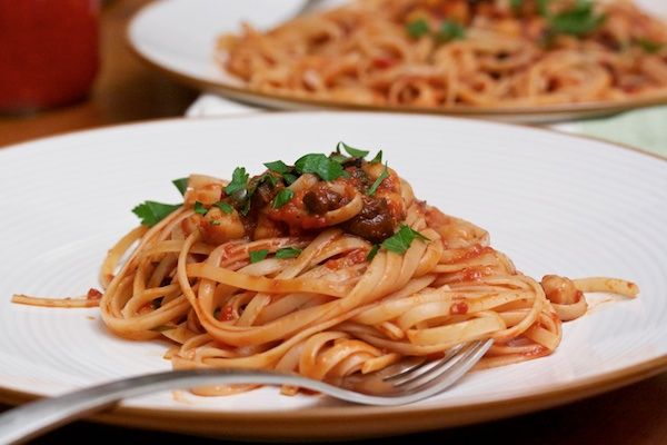 Cooking with Mahia: Linguini with Fresh Tomato Anchovy Sauce Recipe ...