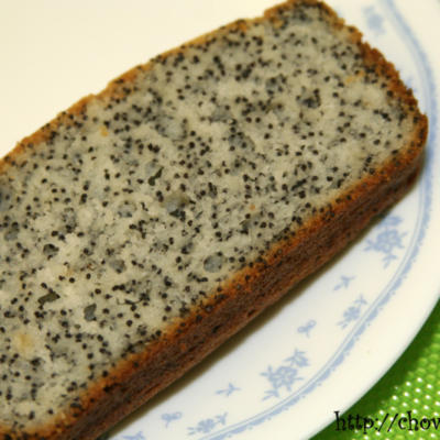 Lemon poppy seed cake
