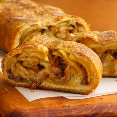 Apple strudel