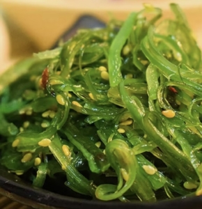 Fresh seaweed