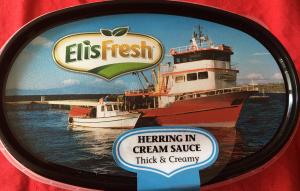 A picture of the ellis fresh boat logo.
