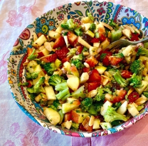 Broccoli Apple Salad